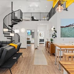 1B Farm Stay in Large Luxury European Barndominium