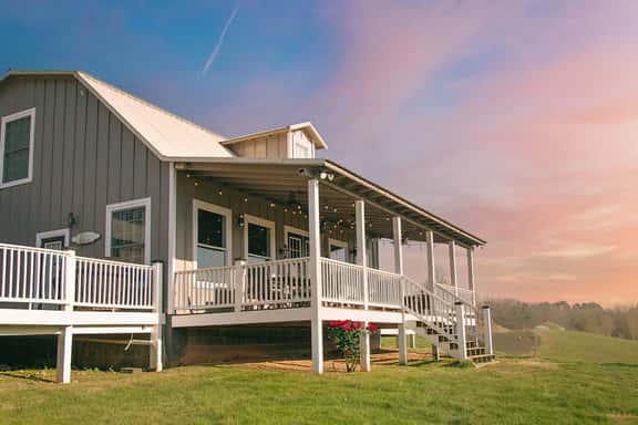 Barndo Milkbarn Fluffy Cow Wedding Venue FARM STAY - Image 1